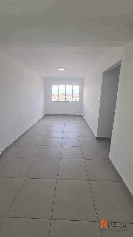 Apartamento para alugar com 2 quartos, 83m² - Foto 1
