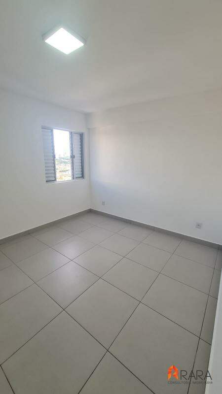Apartamento para alugar com 2 quartos, 83m² - Foto 11