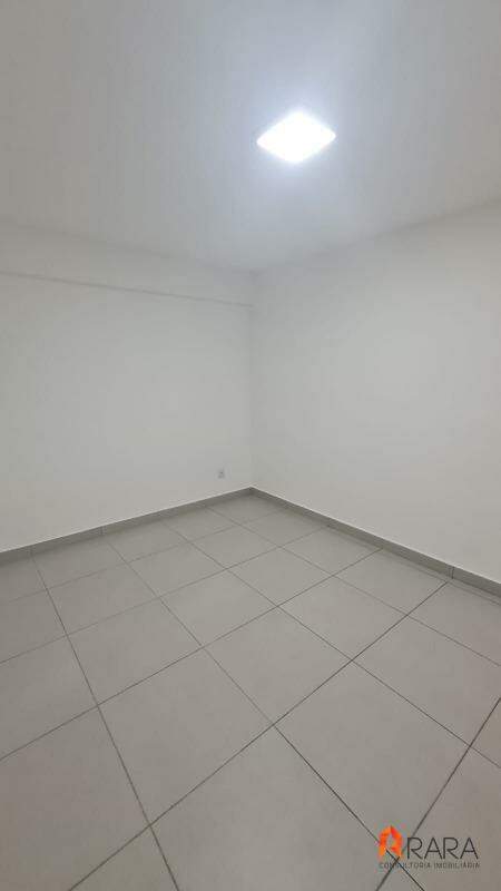 Apartamento para alugar com 2 quartos, 83m² - Foto 13