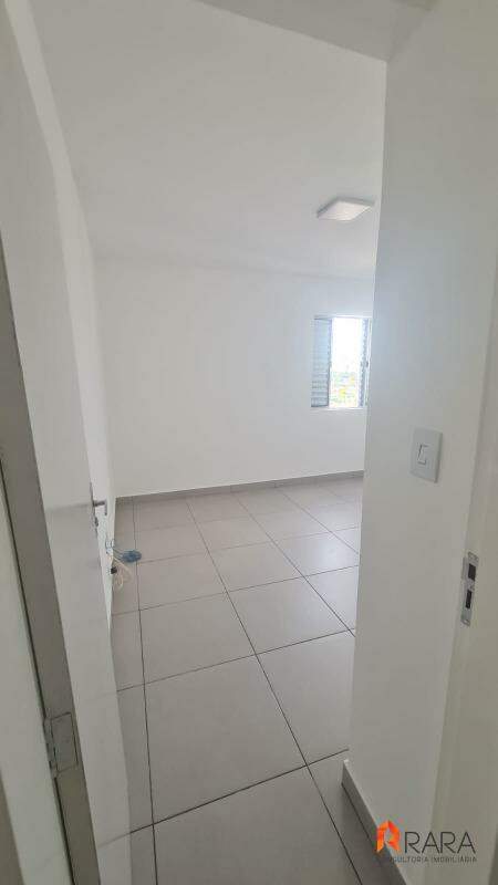 Apartamento para alugar com 2 quartos, 83m² - Foto 10