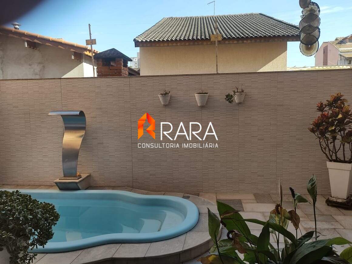Sobrado, 3 quartos, 475 m² - Foto 1