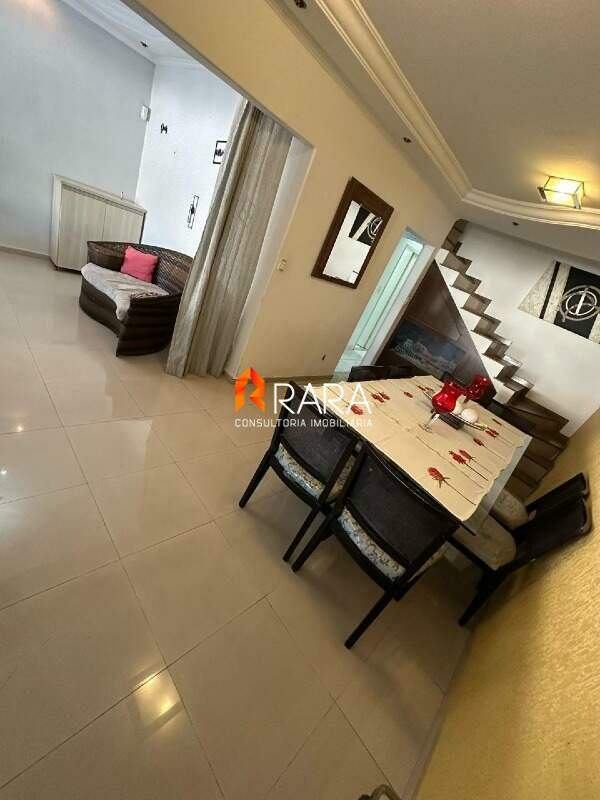Sobrado, 5 quartos, 295 m² - Foto 2