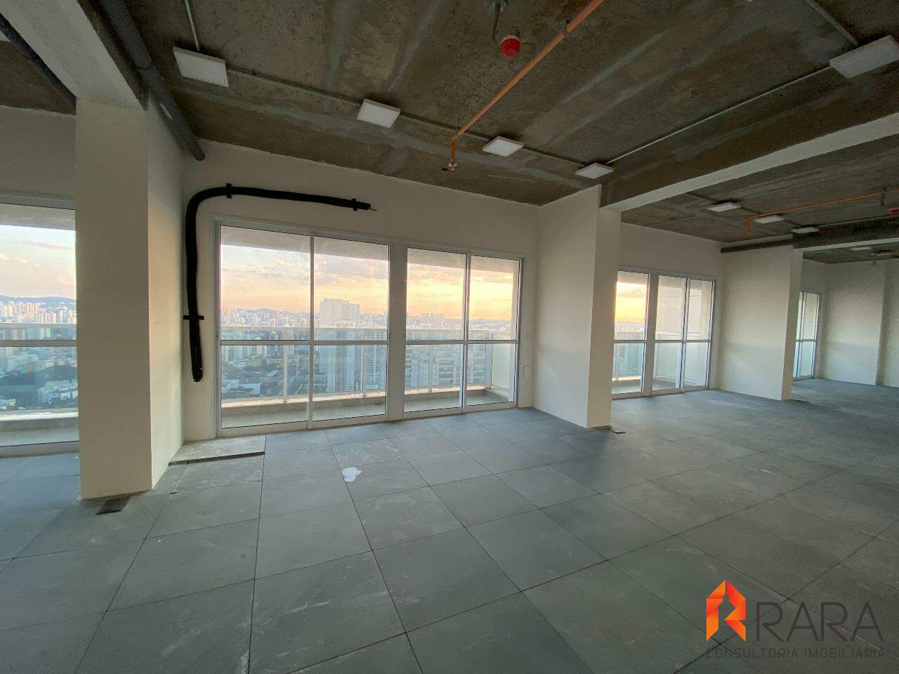 Conjunto Comercial-Sala para alugar, 325m² - Foto 5
