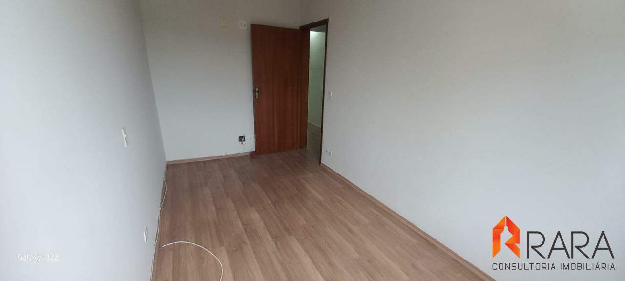 Apartamento para alugar com 3 quartos, 84m² - Foto 8