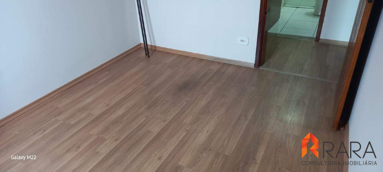 Apartamento para alugar com 3 quartos, 84m² - Foto 14