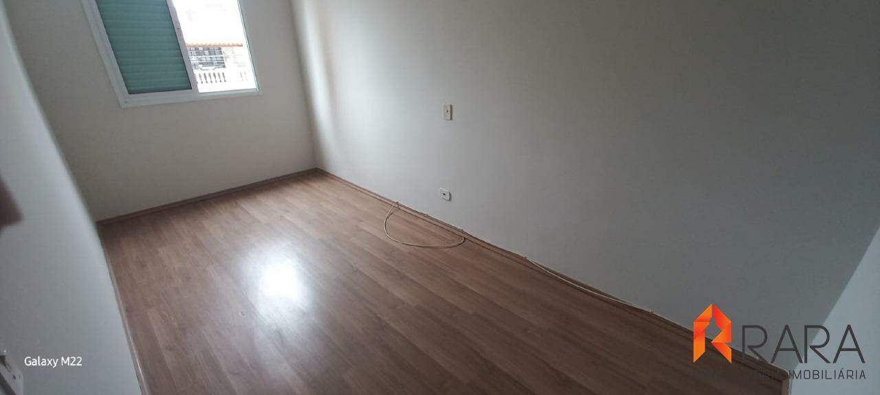 Apartamento para alugar com 3 quartos, 84m² - Foto 9