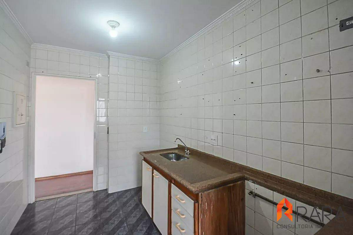 Apartamento para alugar com 3 quartos, 70m² - Foto 6