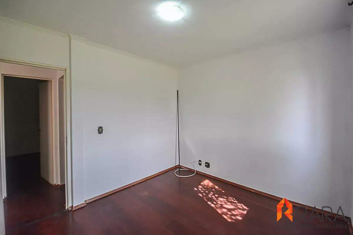 Apartamento para alugar com 3 quartos, 70m² - Foto 7