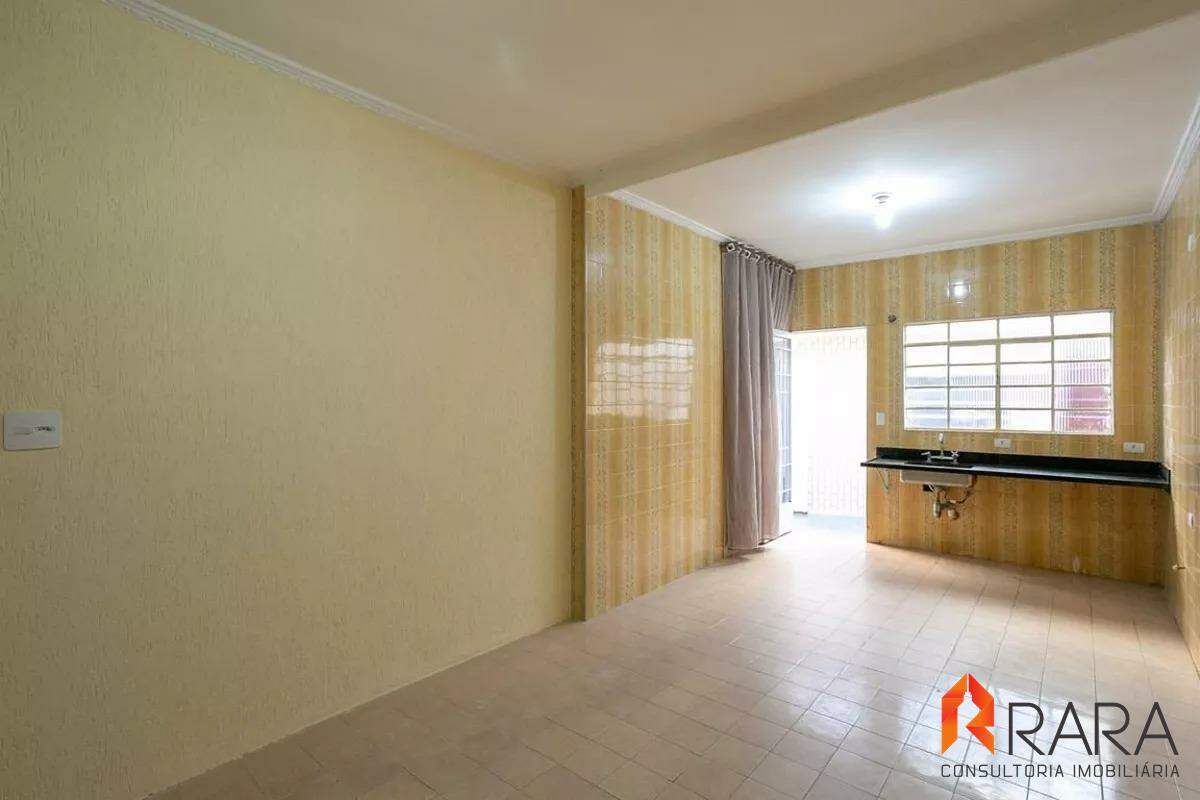 Casa para alugar com 3 quartos, 200m² - Foto 7