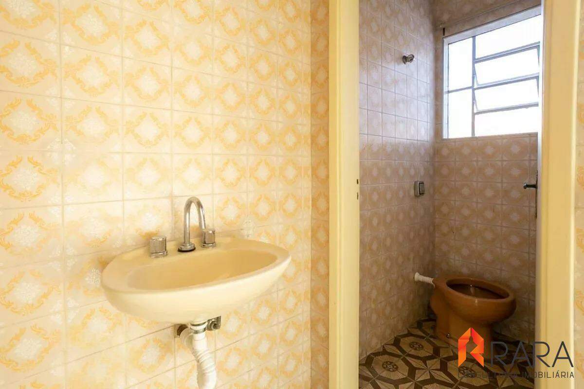 Casa para alugar com 3 quartos, 200m² - Foto 22