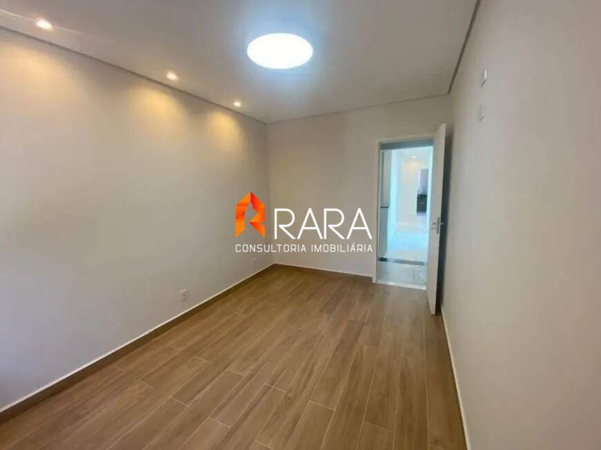 Casa, 4 quartos, 280 m² - Foto 13