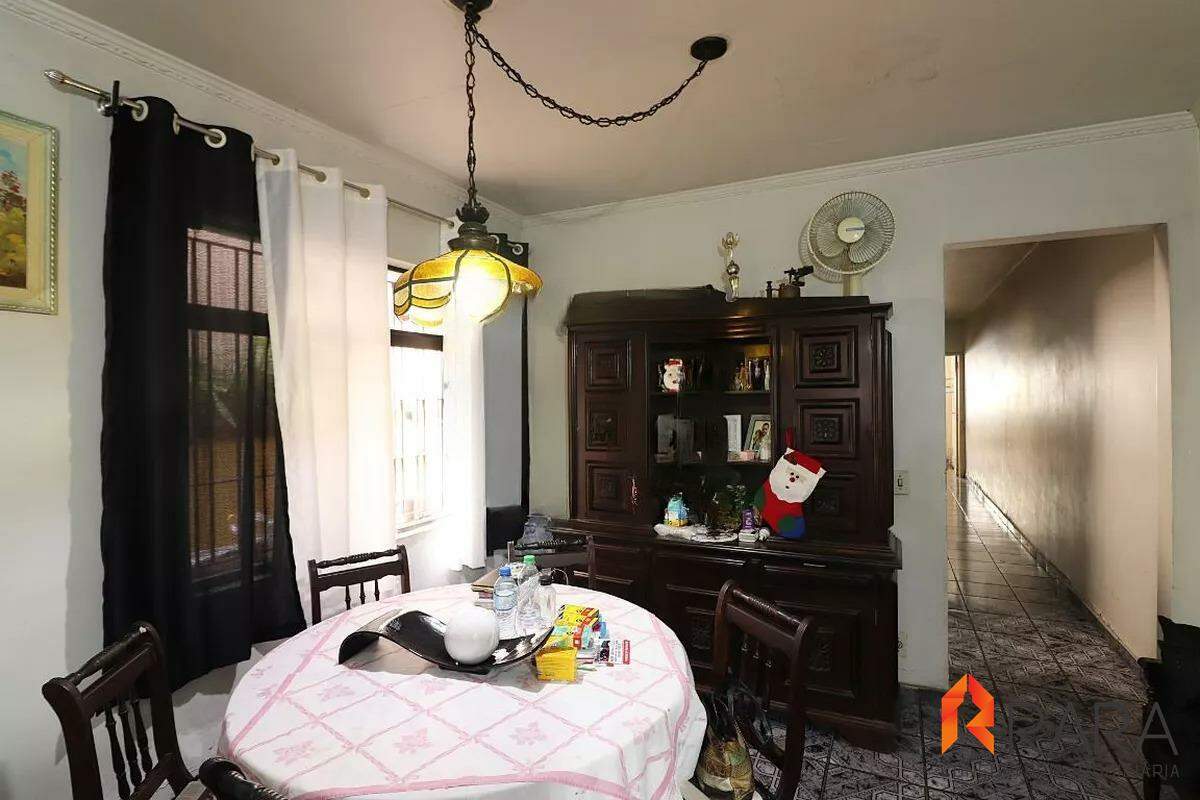 Sobrado para alugar com 3 quartos, 227m² - Foto 2