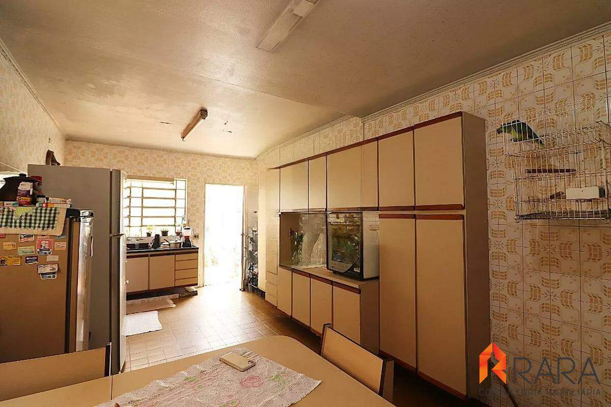 Sobrado para alugar com 3 quartos, 227m² - Foto 7