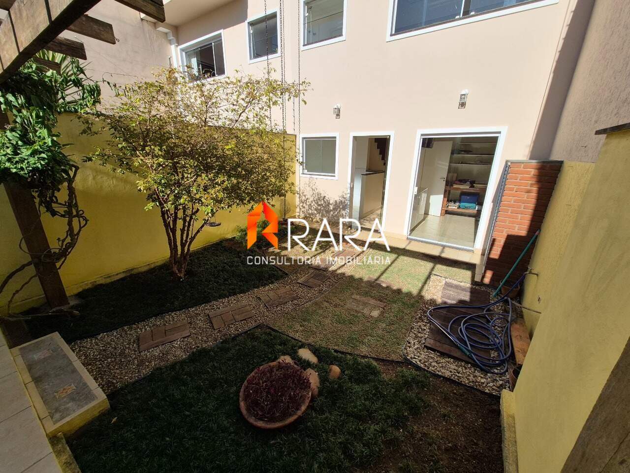 Casa, 3 quartos, 226 m² - Foto 28