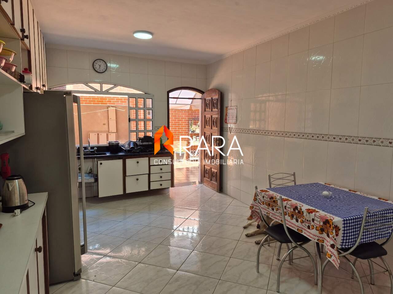 Casa, 3 quartos, 254 m² - Foto 4