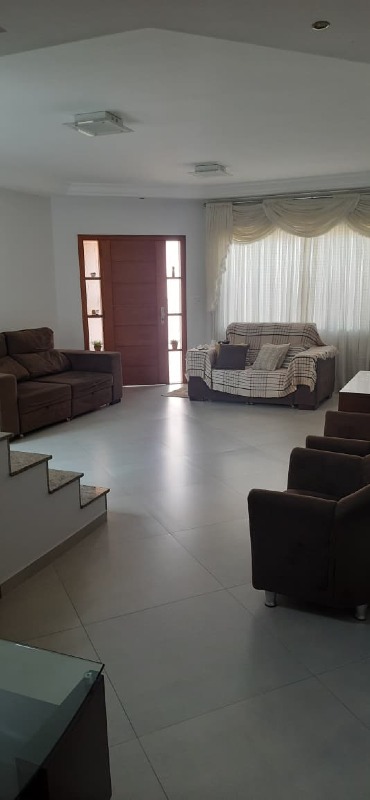 Casa, 3 quartos, 284 m² - Foto 4