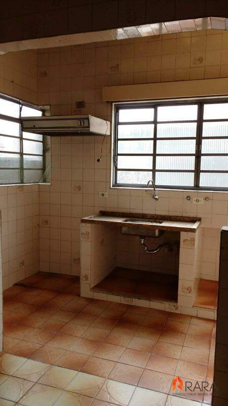 Casa, 4 quartos, 255 m² - Foto 2