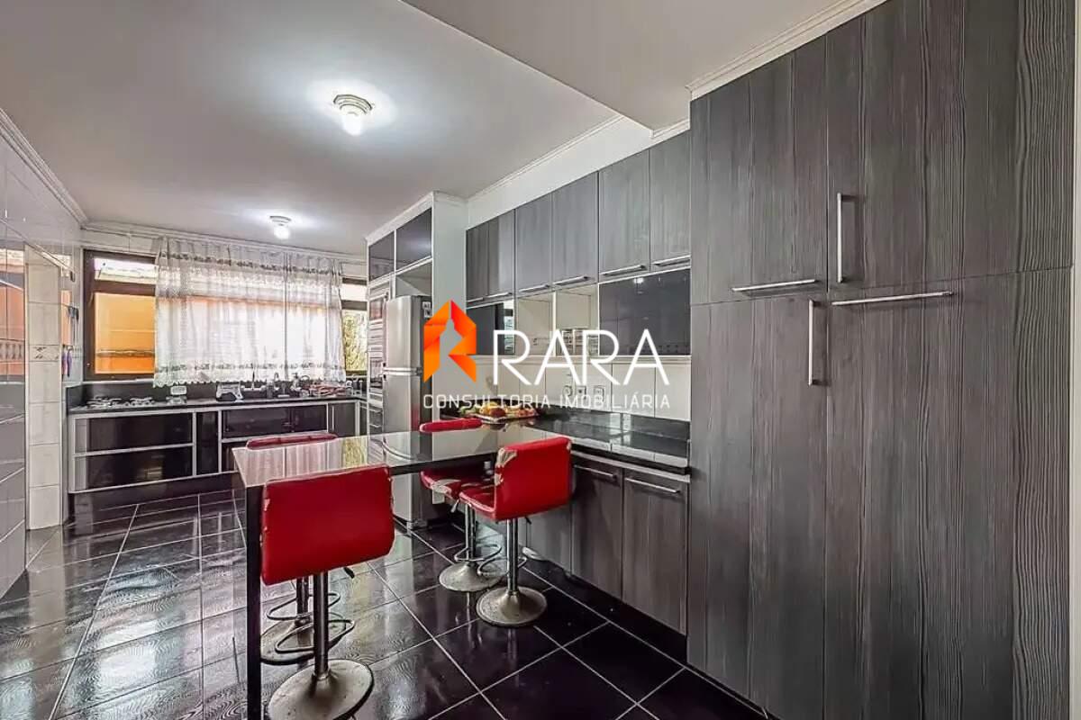 Sobrado, 3 quartos, 337 m² - Foto 2