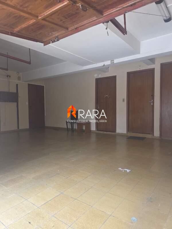 Sobrado, 3 quartos, 300 m² - Foto 1