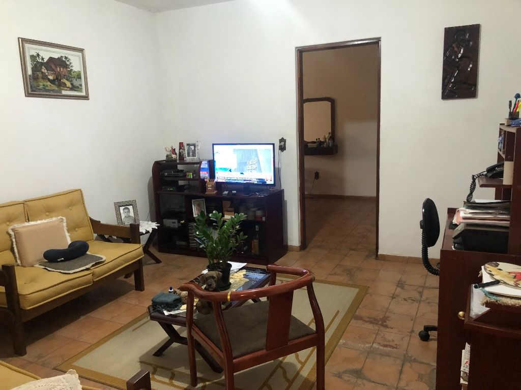 Casa à venda com 3 quartos, 220m² - Foto 7