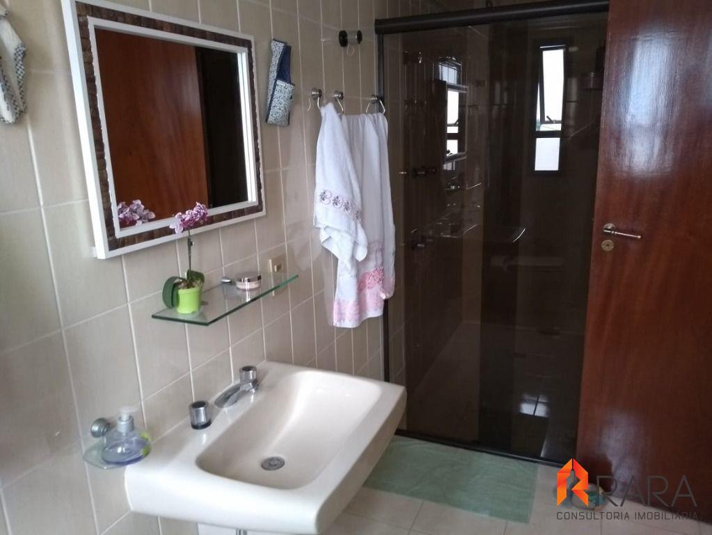 Apartamento à venda com 3 quartos, 140m² - Foto 23