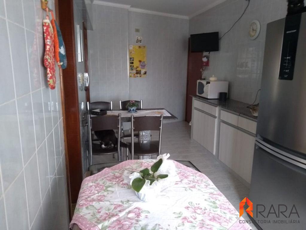 Apartamento à venda com 3 quartos, 140m² - Foto 6