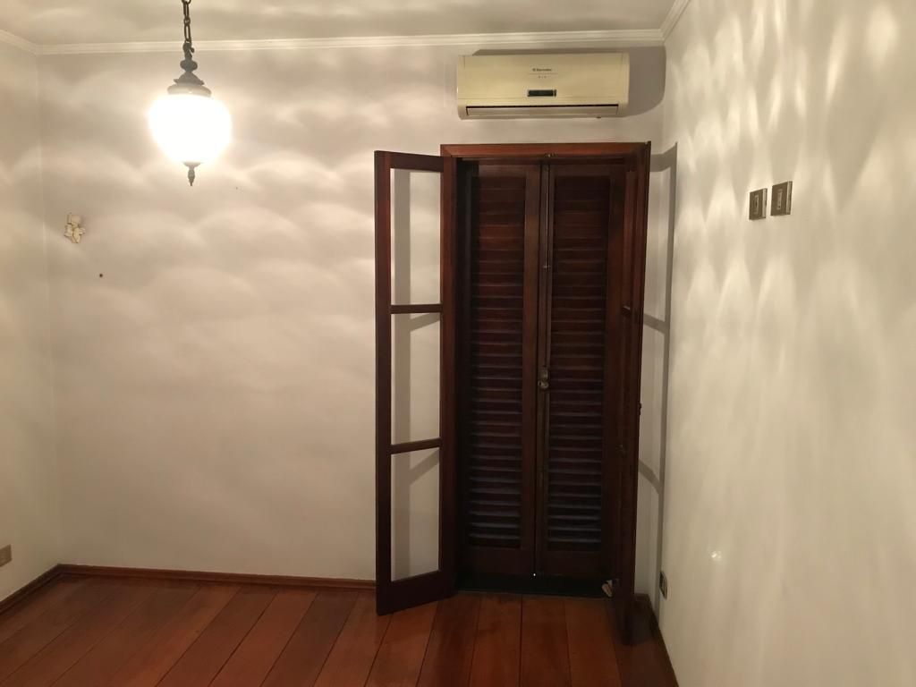 Sobrado à venda com 3 quartos, 270m² - Foto 14