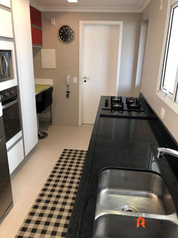 Apartamento à venda com 3 quartos, 155m² - Foto 6