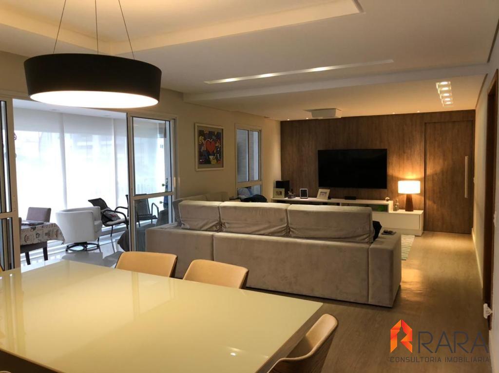 Apartamento à venda com 3 quartos, 155m² - Foto 3