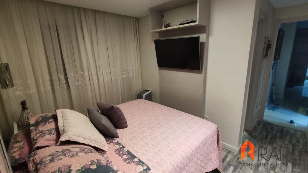 Apartamento à venda com 2 quartos, 70m² - Foto 11