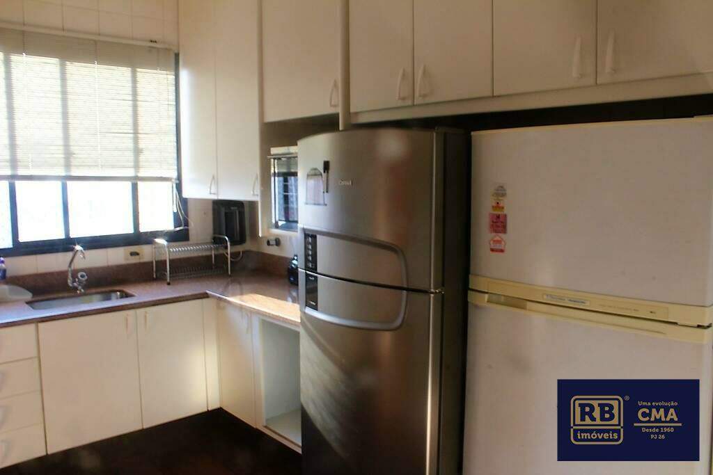 Apartamento à venda com 4 quartos, 140m² - Foto 13