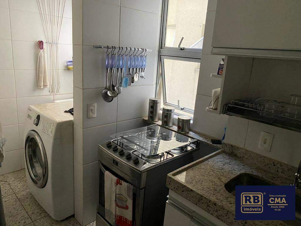 Apartamento à venda com 3 quartos, 75m² - Foto 4