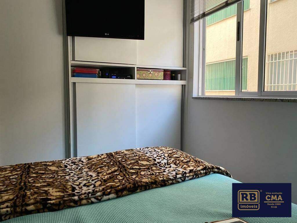 Apartamento à venda com 3 quartos, 75m² - Foto 13