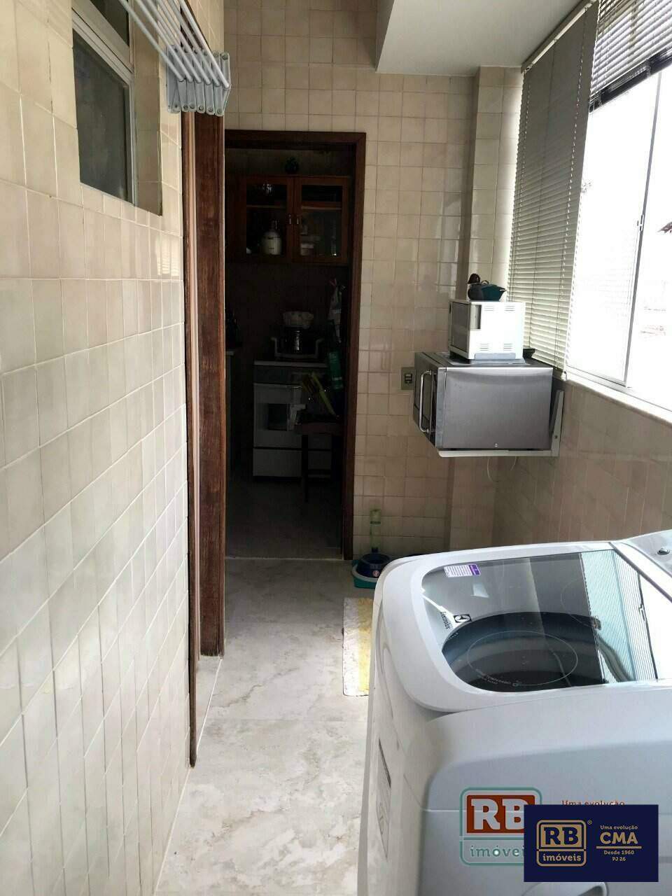 Apartamento à venda com 2 quartos, 75m² - Foto 6