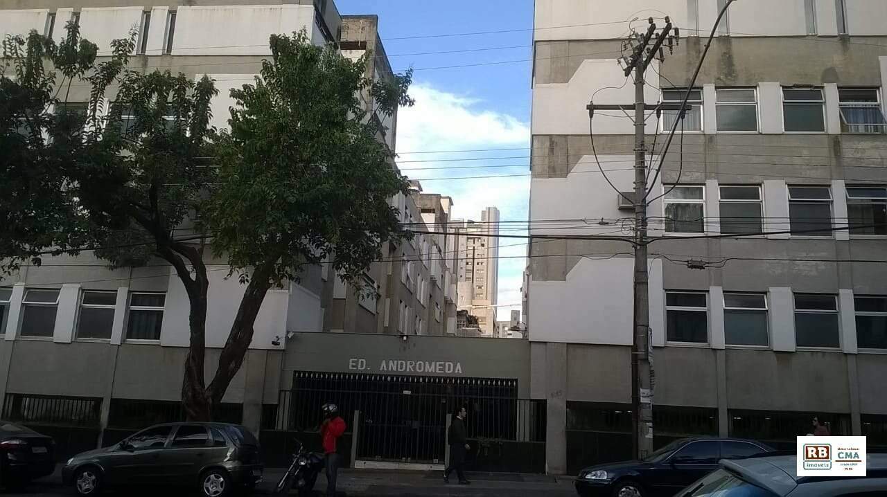 Apartamento à venda com 5 quartos, 531m² - Foto 2