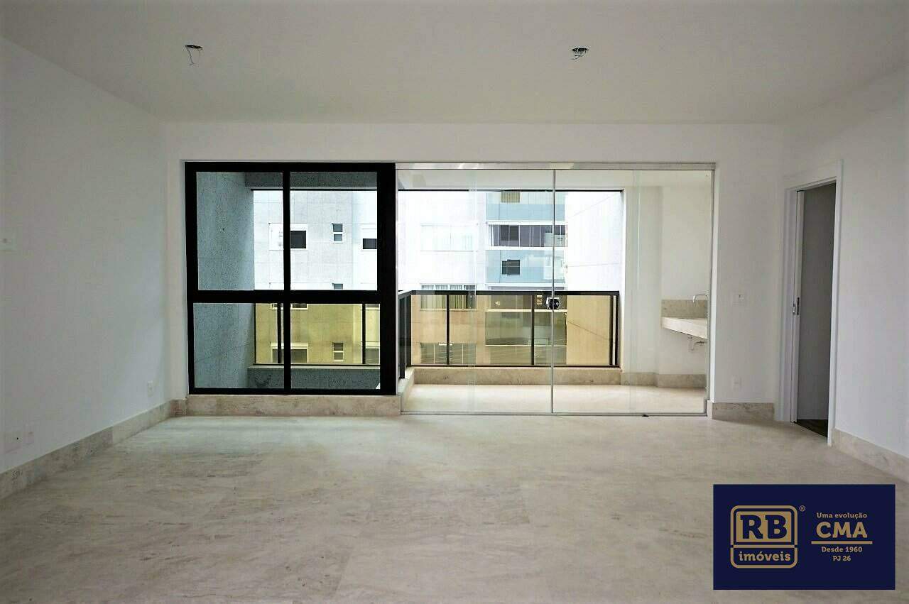 Apartamento à venda com 4 quartos, 140m² - Foto 1