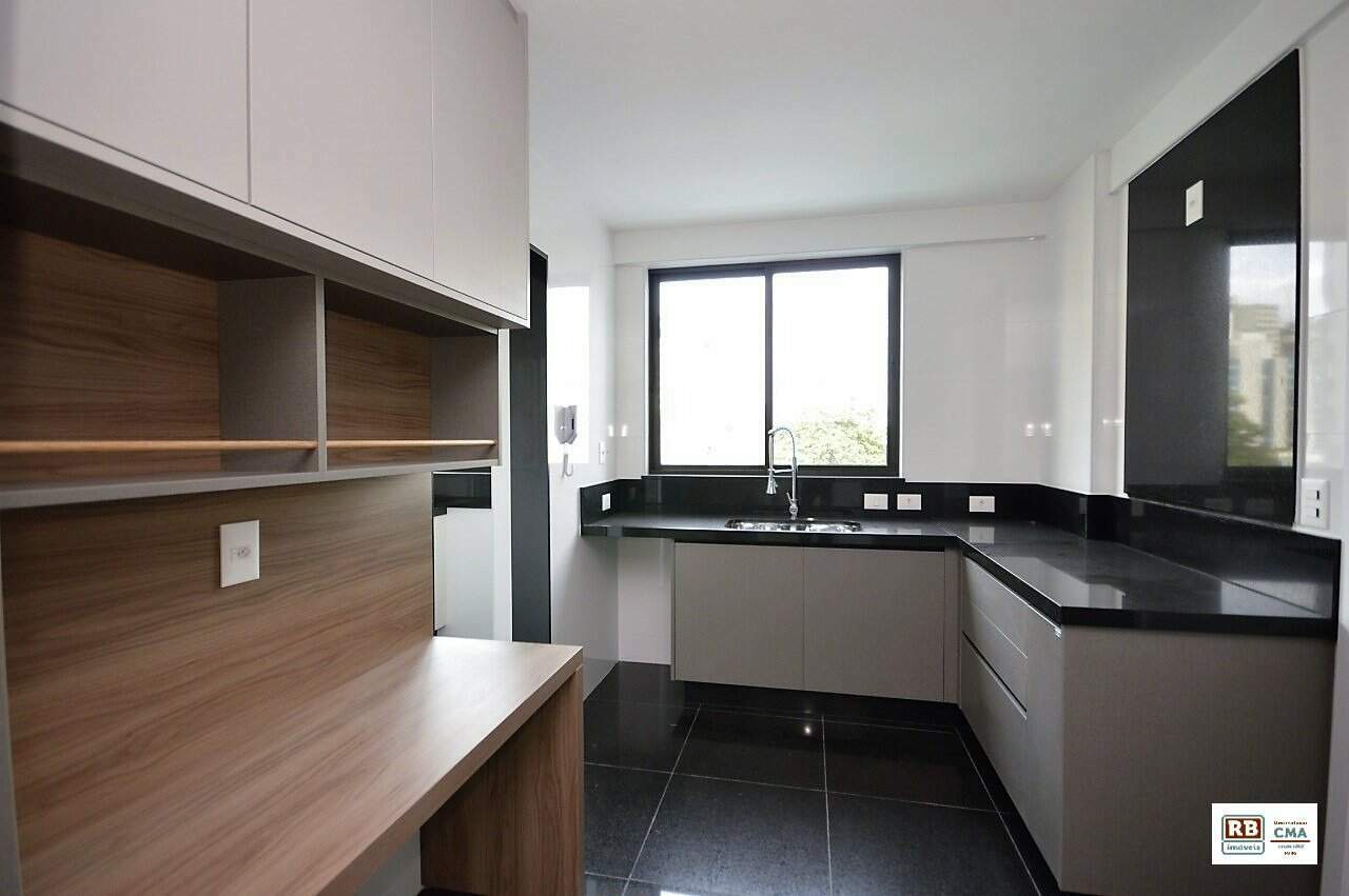 Apartamento à venda com 4 quartos, 140m² - Foto 14