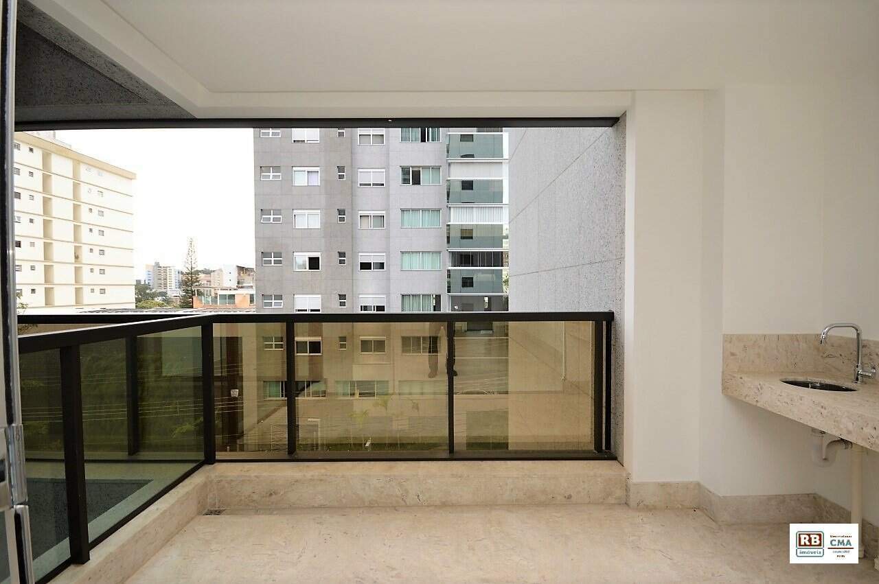 Apartamento à venda com 4 quartos, 140m² - Foto 5