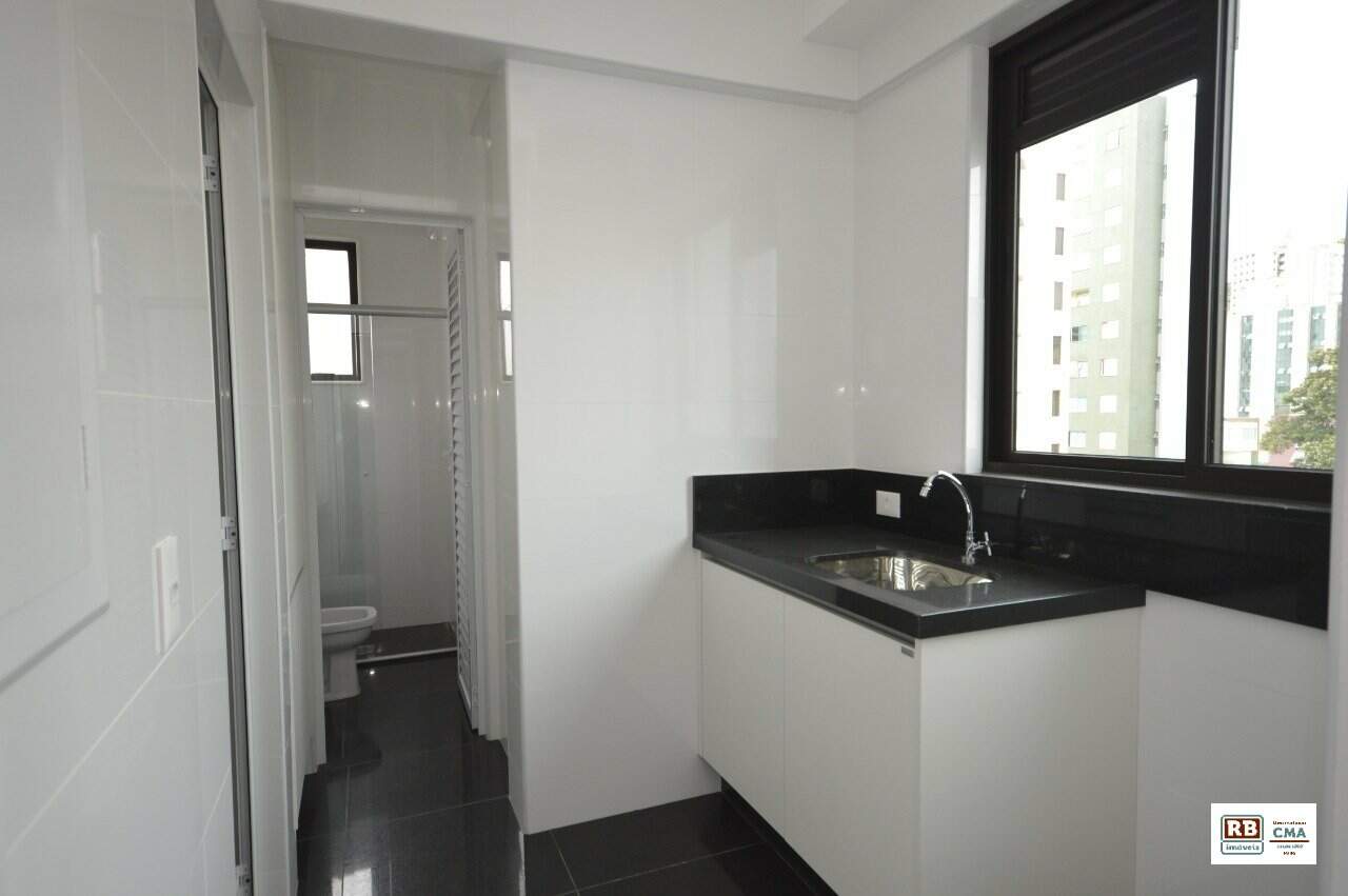 Apartamento à venda com 4 quartos, 140m² - Foto 17