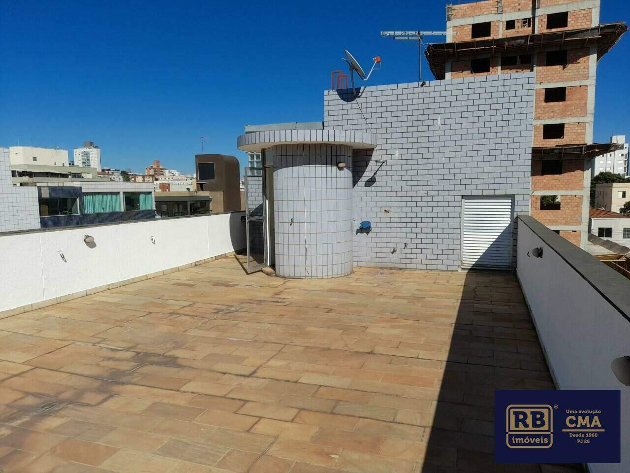 Apartamento à venda com 3 quartos, 170m² - Foto 12