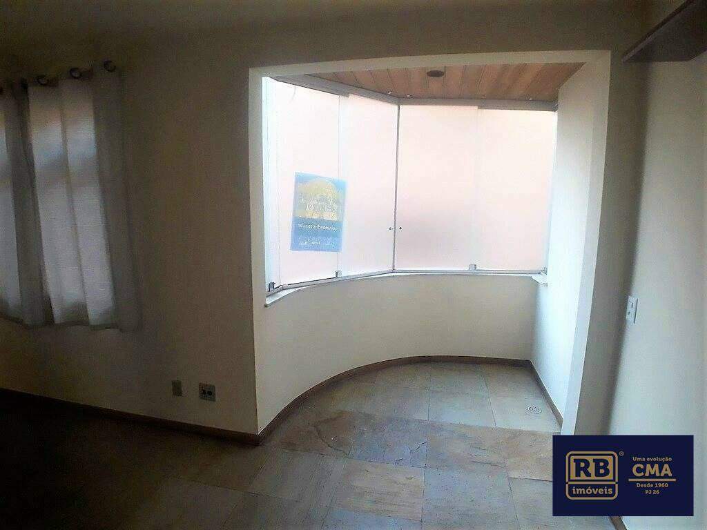 Apartamento à venda com 2 quartos, 75m² - Foto 10