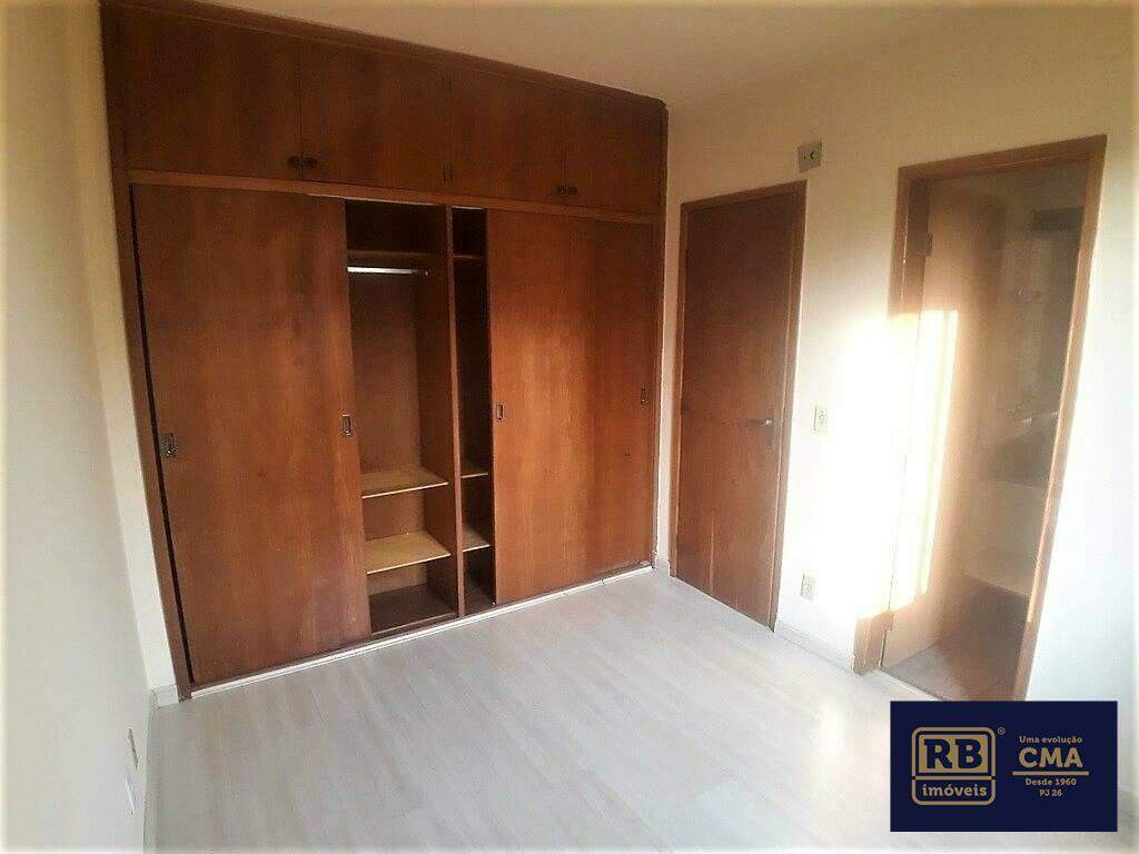 Apartamento à venda com 2 quartos, 75m² - Foto 12