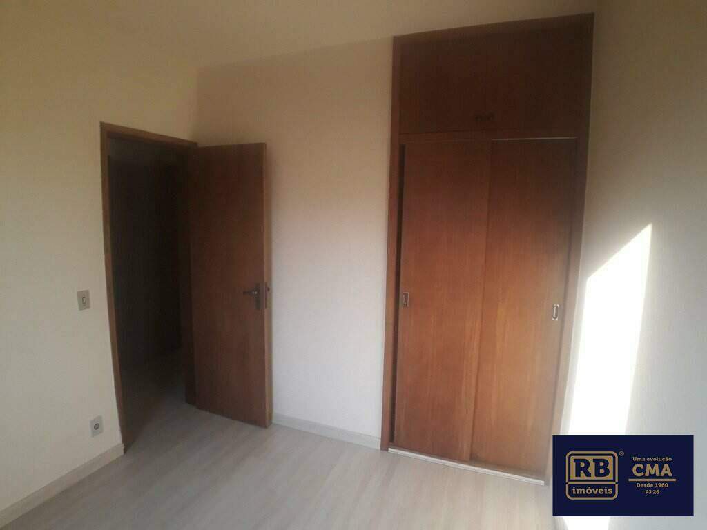 Apartamento à venda com 2 quartos, 75m² - Foto 15