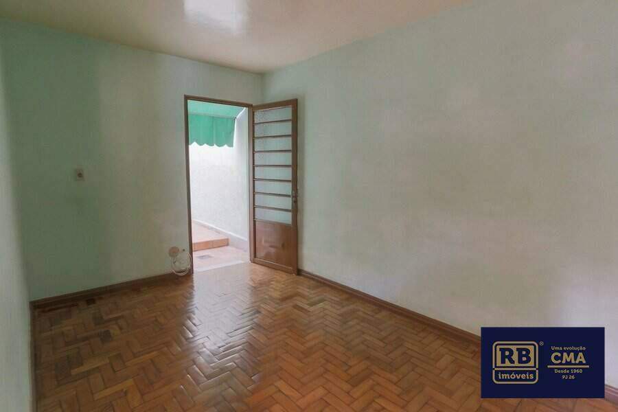 Casa à venda com 5 quartos, 201m² - Foto 9