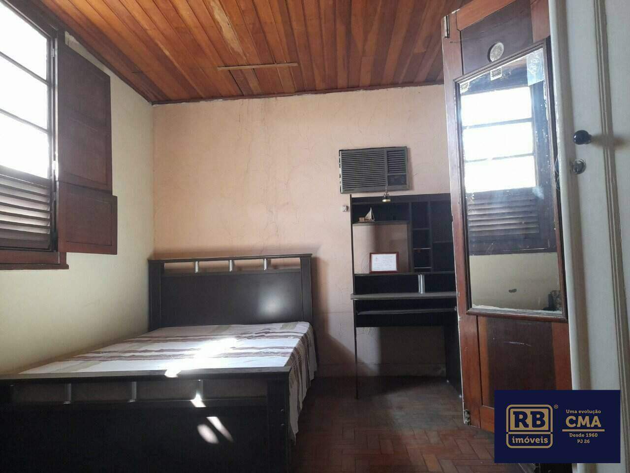 Casa à venda com 3 quartos, 264m² - Foto 14