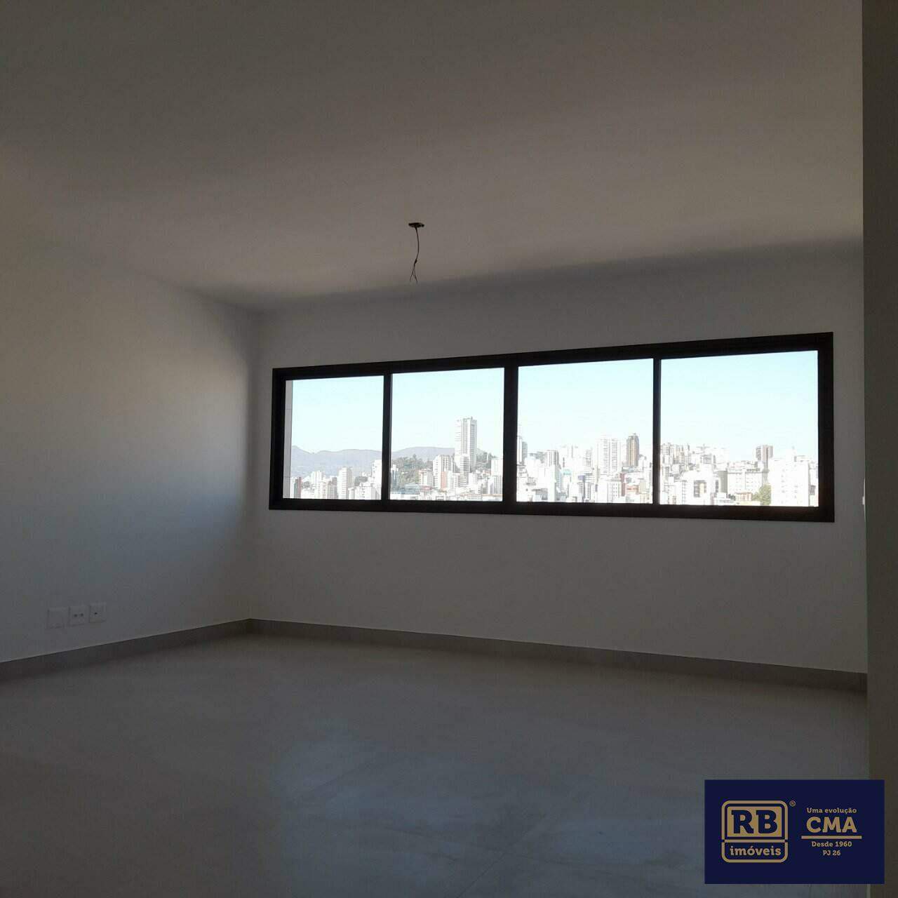 Apartamento à venda com 4 quartos, 139m² - Foto 2