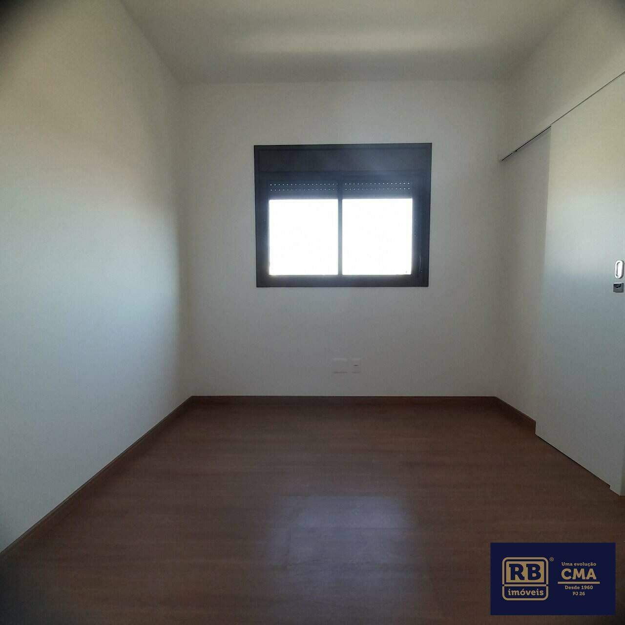 Apartamento à venda com 4 quartos, 139m² - Foto 9