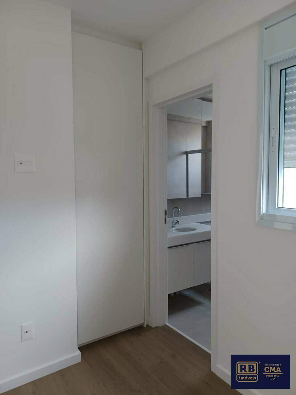 Apartamento à venda com 2 quartos, 66m² - Foto 15