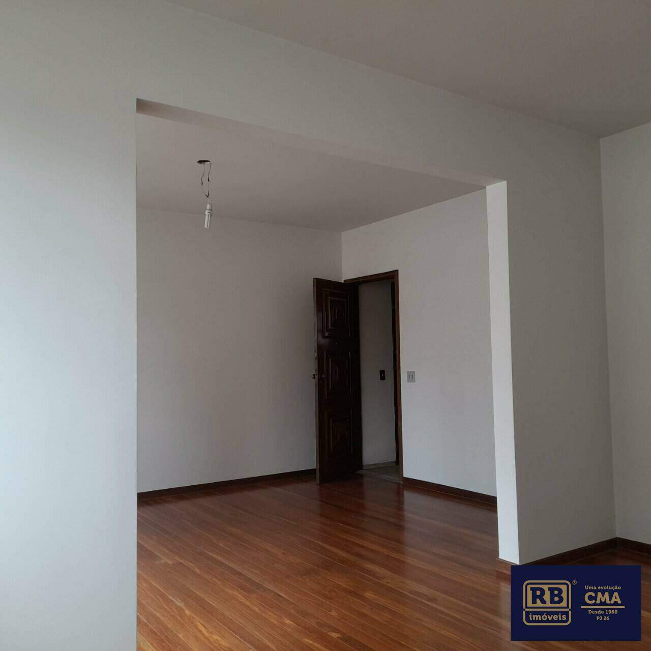 Apartamento à venda com 4 quartos, 155m² - Foto 5