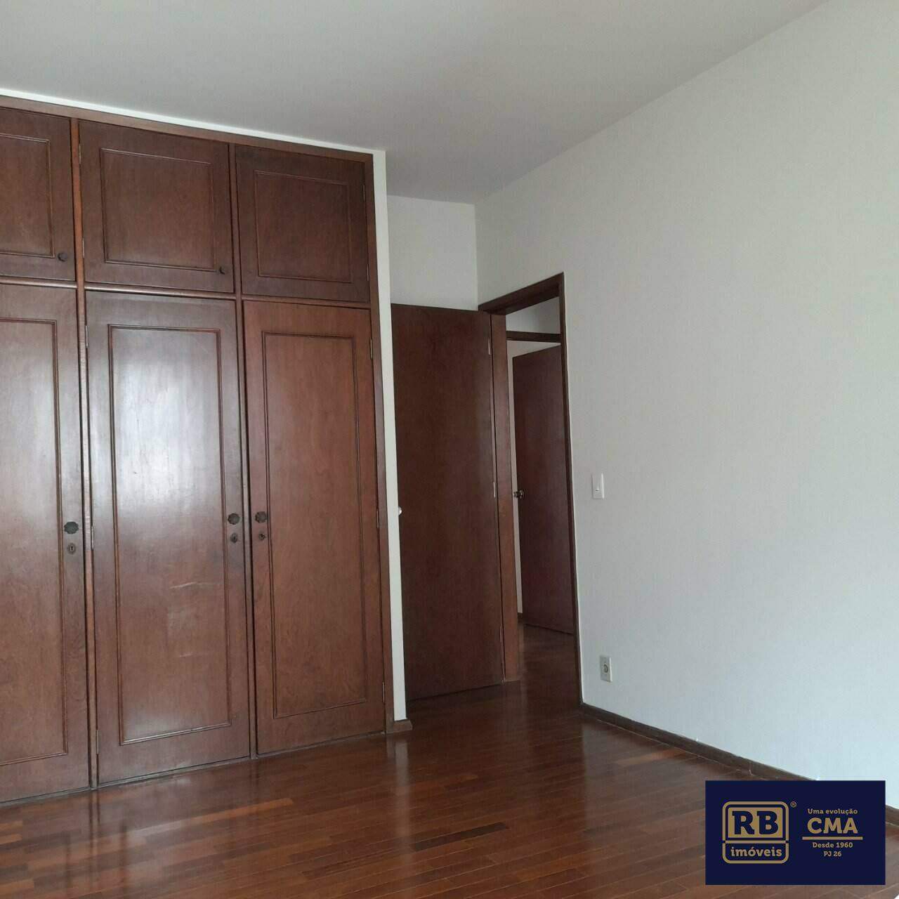 Apartamento à venda com 4 quartos, 155m² - Foto 10